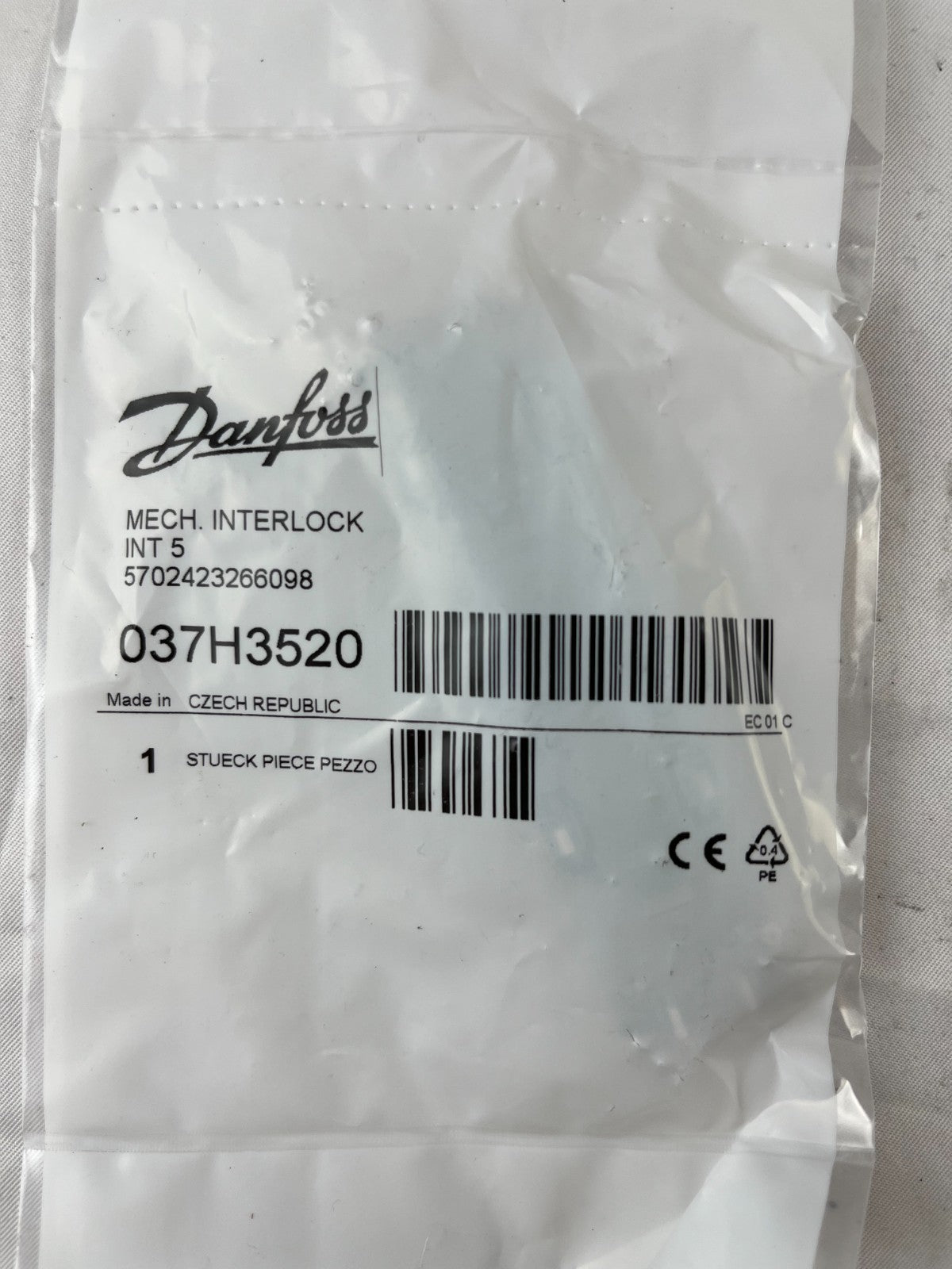 Danfoss INT 5 Mechanical Interlock 037H3520 for CI 5 Contactors New in Box