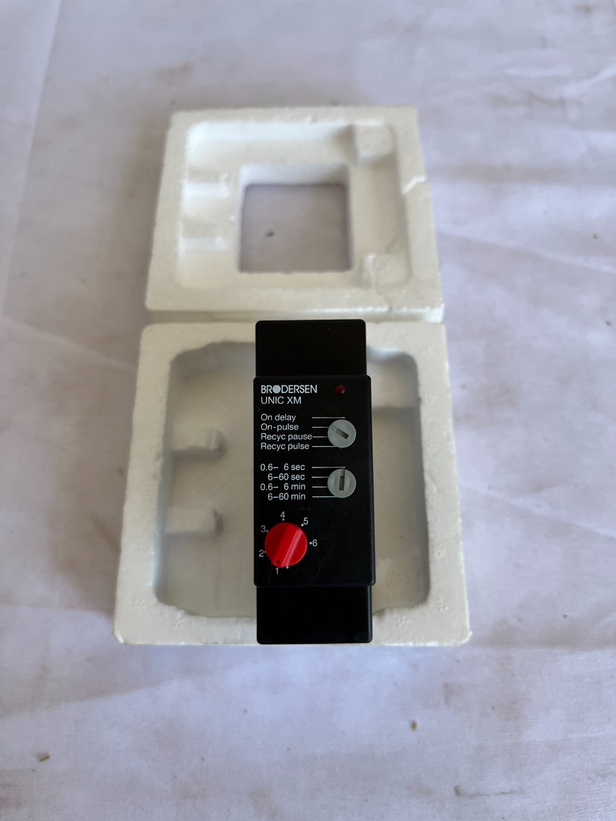 Brodersen UNIC XM Timer Relay 12-240V AC/DC Multi Function New Spare Unit