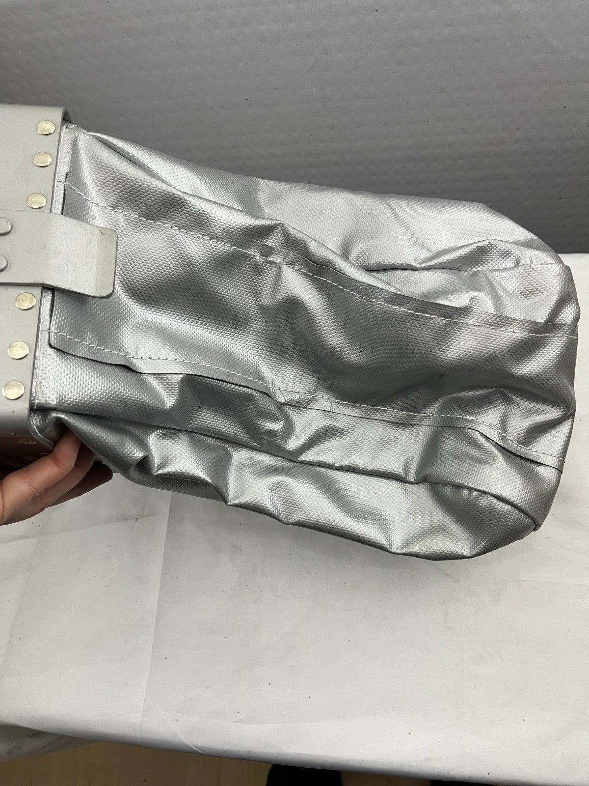 E1 Chain Hoist Dust Cover, Lift Max Ø10.2mm, 12m, Silver, Heavy Duty, Brand New