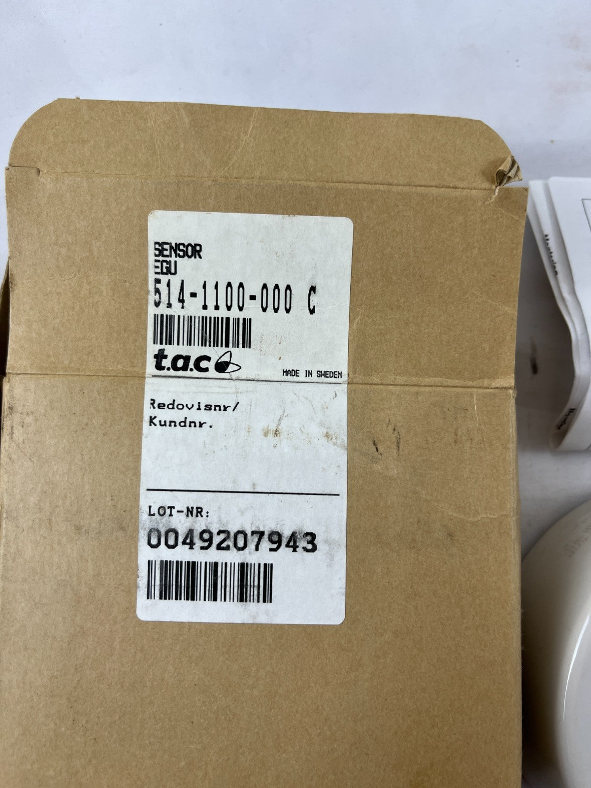 T.A.C 514-1100-000 Sensor Wall Housing New In Box Spare Unit