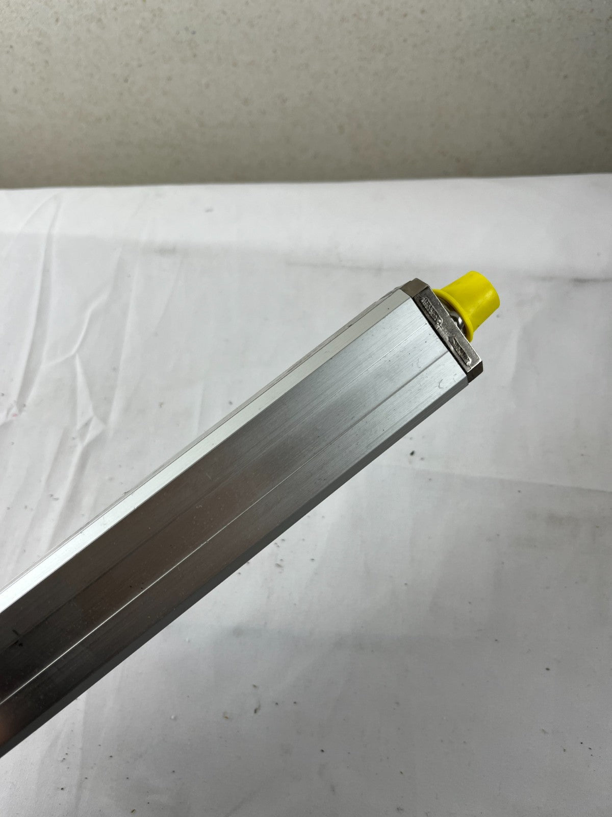 Balluff BTL7-A501-M0250-P-S32 Micropulse Position Sensor NEW 250mm Analog