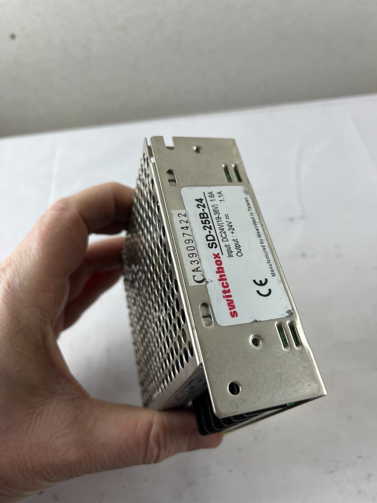 Mean Well Switchbox SD-25B-24 DC-DC Converter 24V 1.1A 24VDC Input 19–36V Used