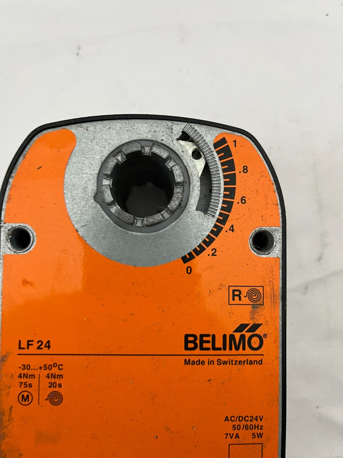 Belimo LF24 Rotary Damper Actuator 24V AC/DC 4Nm IP54 Spring Return Used Working