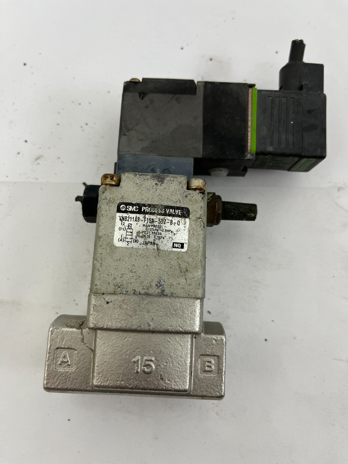 SMC VNB211A5-15A-5DZ-B-0 Process Valve 2-Port 1/2" NPT Solenoid 0.05-0.98MPa