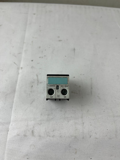 Siemens 3RH1911-1BA10 Auxiliary Contact Block 1NO 690V Used Spare Part
