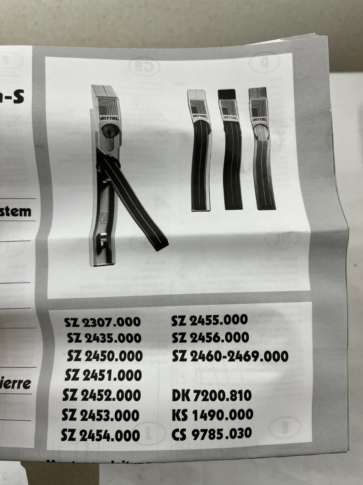 Rittal SZ 2435.000 Ergoform-S Handle Lock System RAL 7035 for AE WM 3‑Point Door