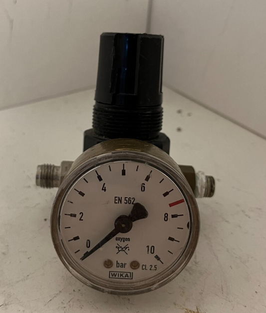 Oxygen Pressure Regulator 0–10 bar WIKA Gauge Inline Brass Used Working