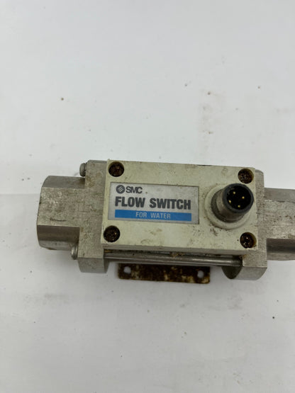 SMC PF2W540-F06-2 Flow Switch for Water 5–40L/min DC12–24V 1MPa Used Sensor