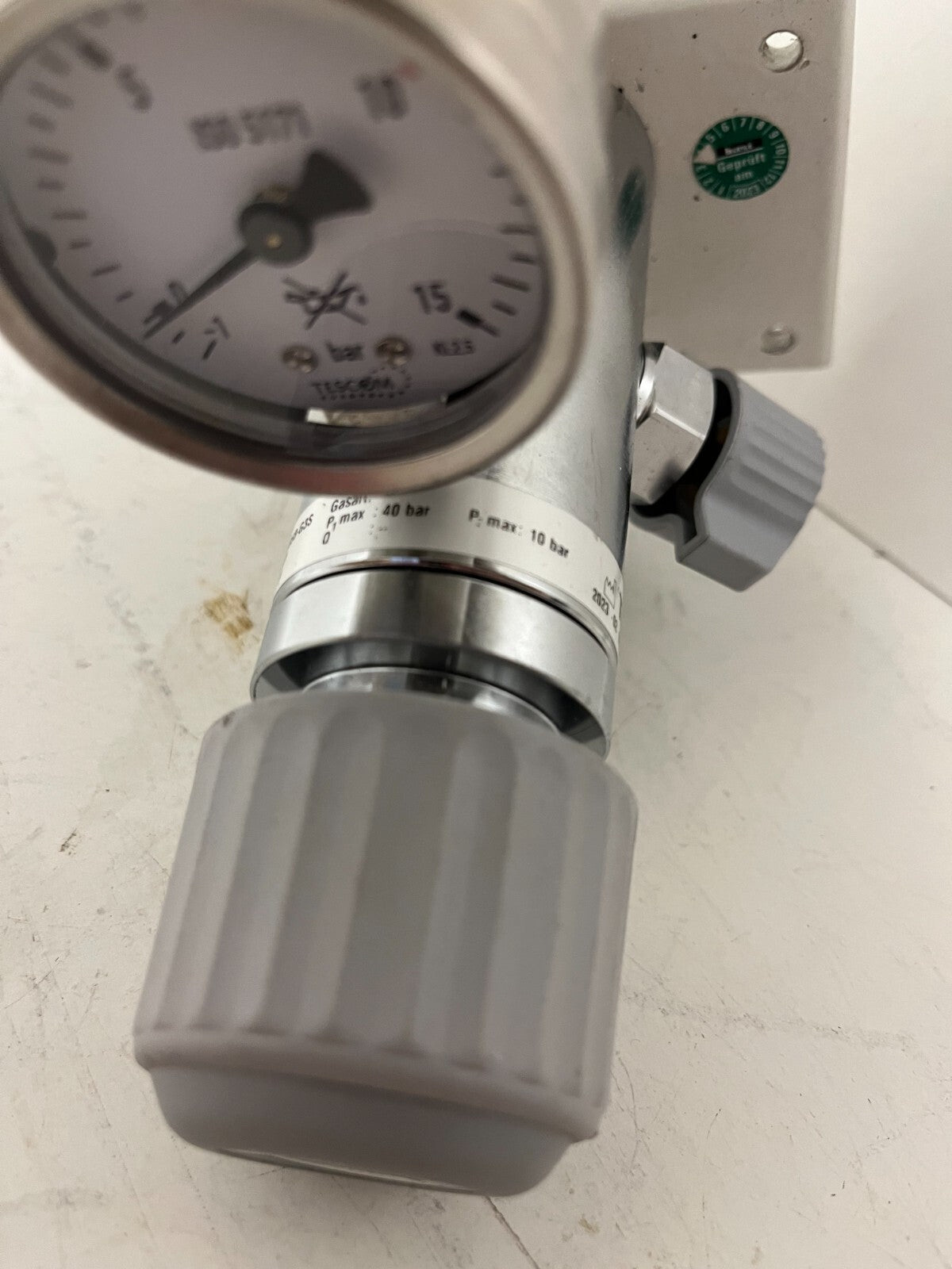 TESCOM D55022BAR-05B-G3S Pressure Regulator 0–10bar Gauge He Panel New
