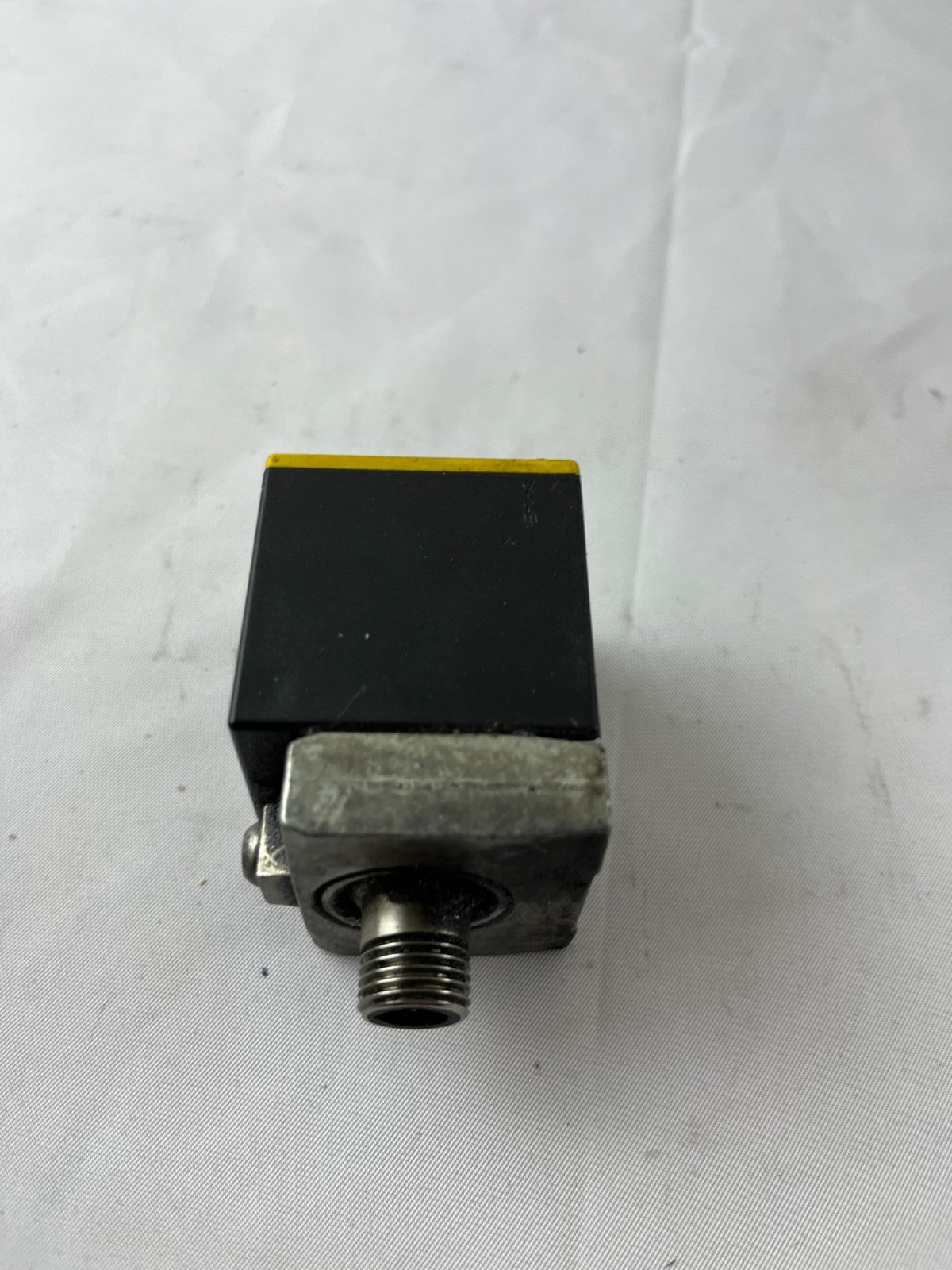 Turck Bi15-CK40-AZ3X2-B3131 Inductive Sensor 20-250VAC 15mm Used Spare Part