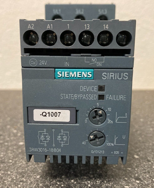 Siemens SIRIUS 3RW3016-1BB04 Soft Starter for 3-Phase Motors - Used, Working!