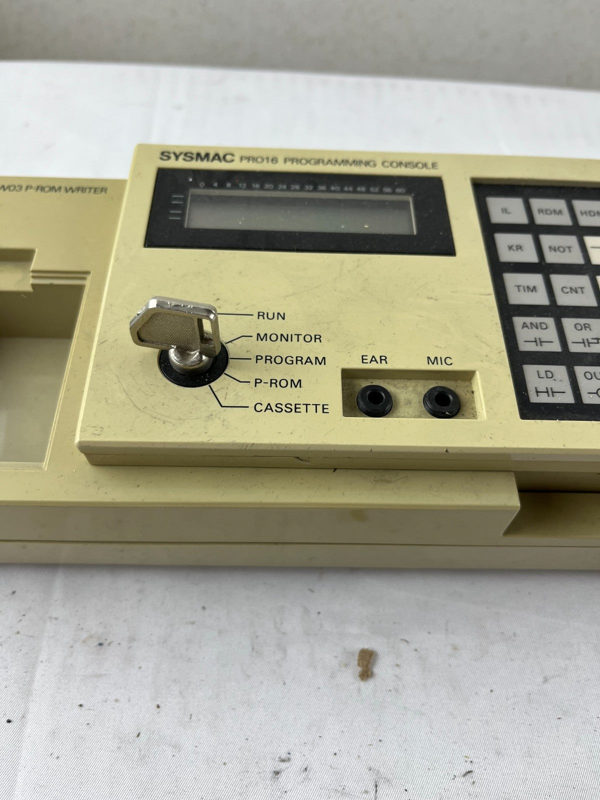 Omron SYSMAC PRO16 Programming Console + 3G2A3‑PRW03 P‑ROM Writer Used