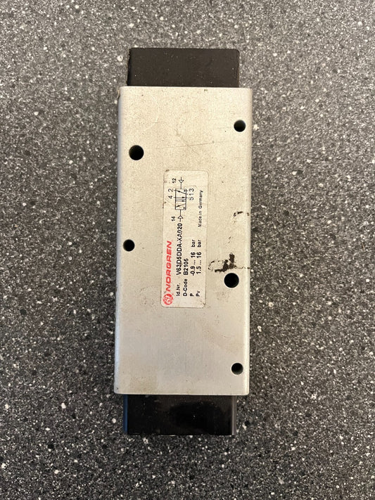 Norgren Pneumatic Solenoid Valve V63D5DDA-XA020 16 Bar - Used