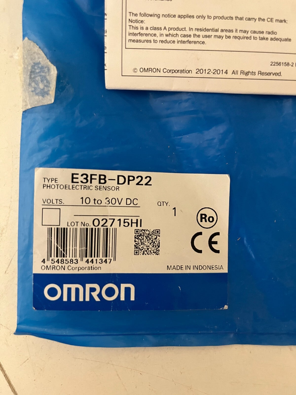 Omron E3FB-DP22 Photoelectric Sensor, 10-30V DC, M18, PNP, New in Box