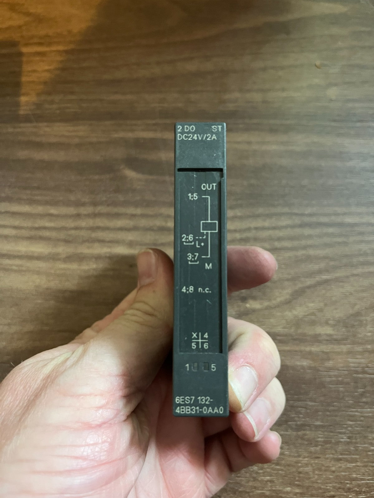 Siemens 6ES7132-4BB31-0AA0 S7 ET 200S Digital Output Module 2 DO DC 24V/2A Good