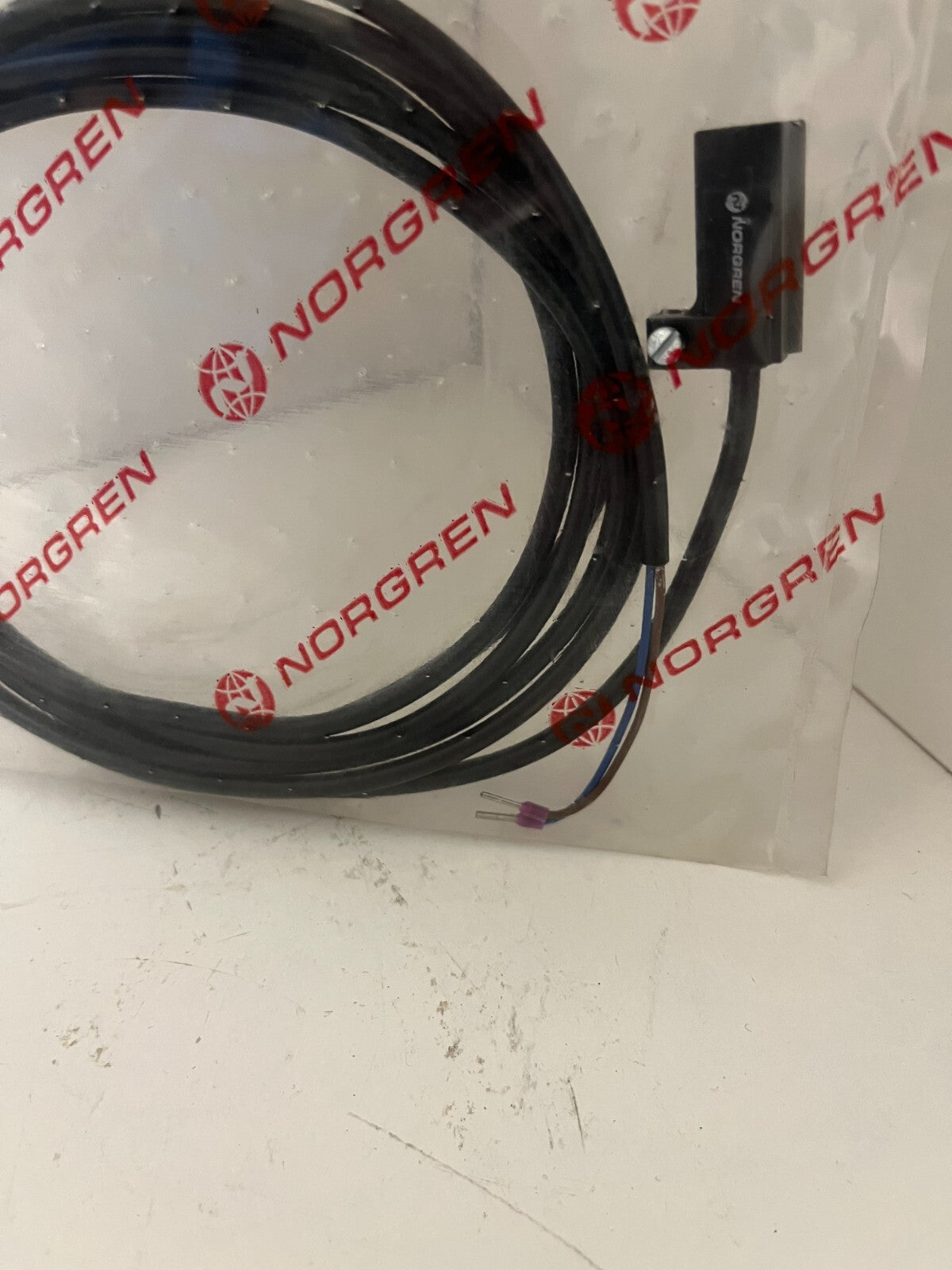 Norgren M/40/2 Reed Switch Sensor 2m Cable 10-240V AC/170V DC IP66 New Sealed