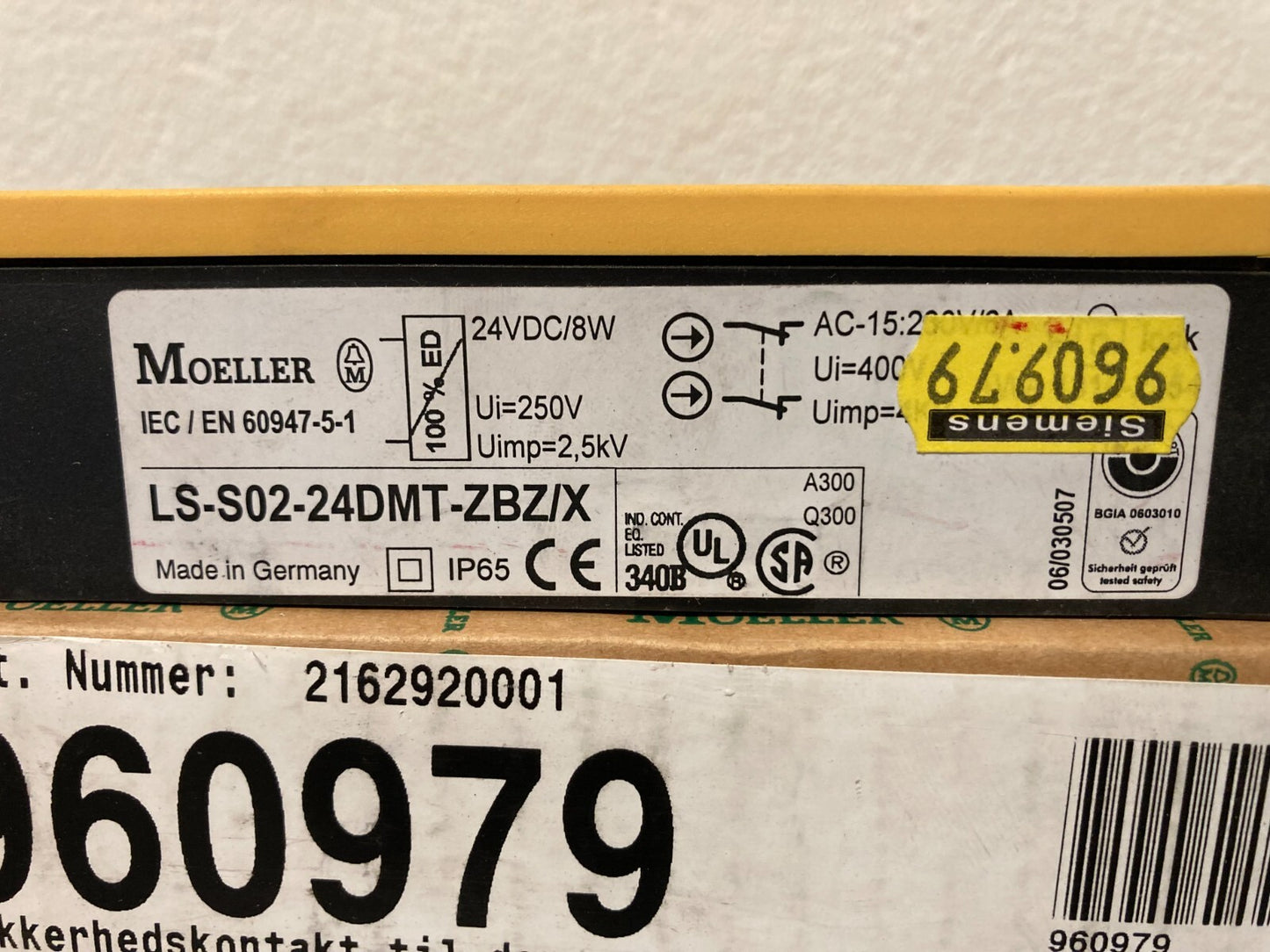 Moeller LS-S02-24DMT-ZBZ/X Safety Position Switch 24VDC IP65 Made in Germany