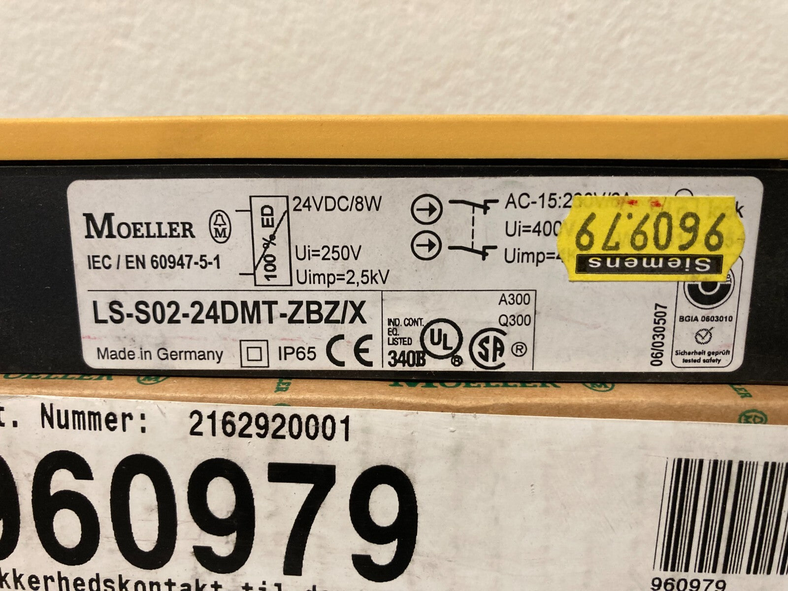 Moeller LS-S02-24DMT-ZBZ/X Safety Position Switch 24VDC IP65 Made in Germany