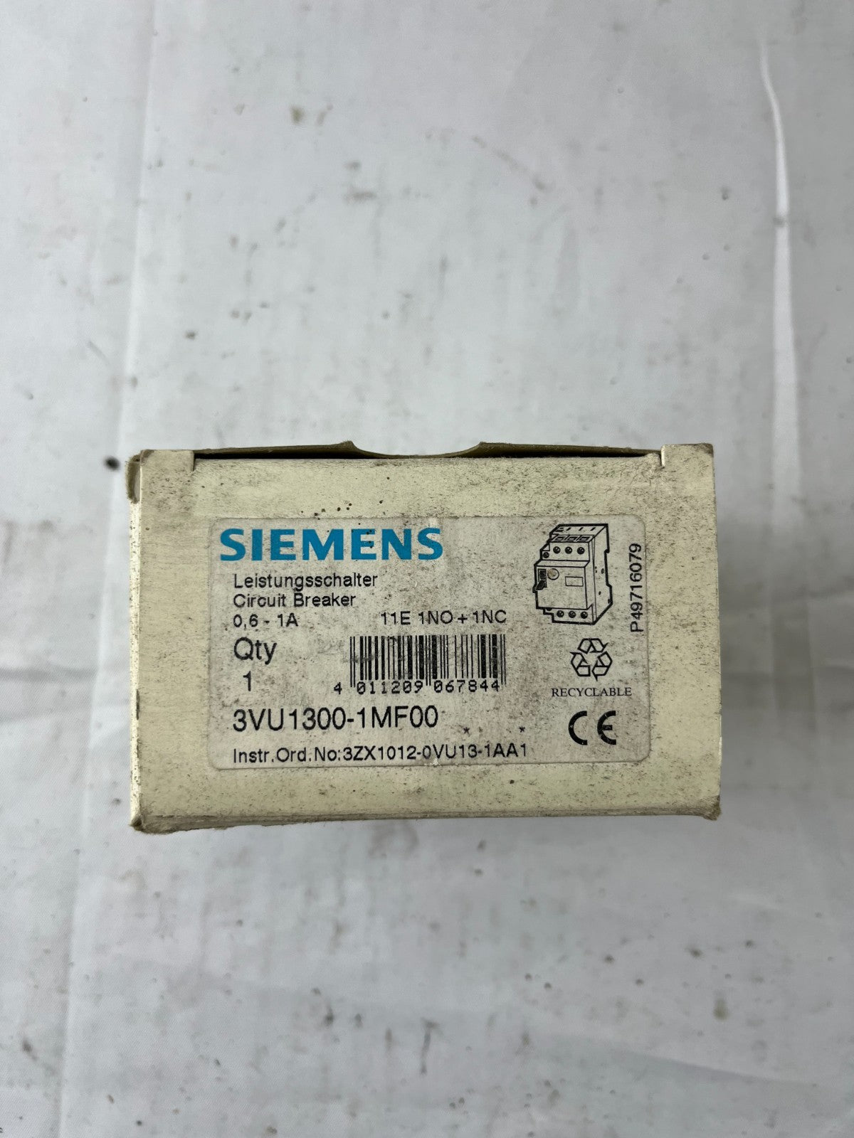 Siemens 3VU1300‑1MF00 Motor Protection Circuit Breaker 0.6–1A 3‑Pole 1NO+1NC New