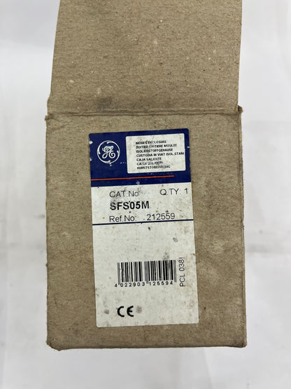 GE SFS05M Fuse Holder – 5A New Open Box, Cat# 212559 Industrial Circuit Protect