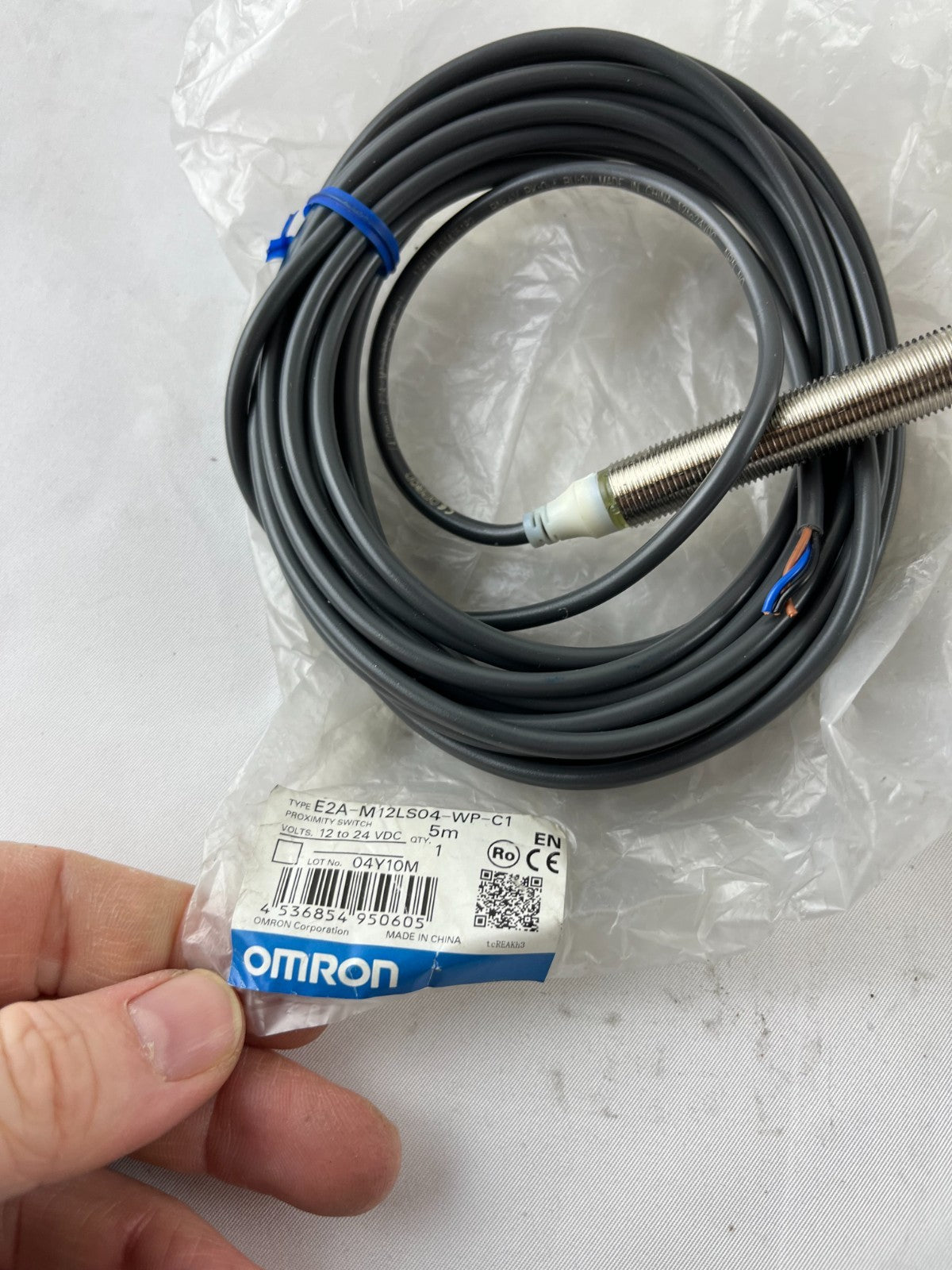 Omron E2A-M12LS04-WP-C1 Inductive Proximity Sensor 12-24VDC 5m New Spare Unit