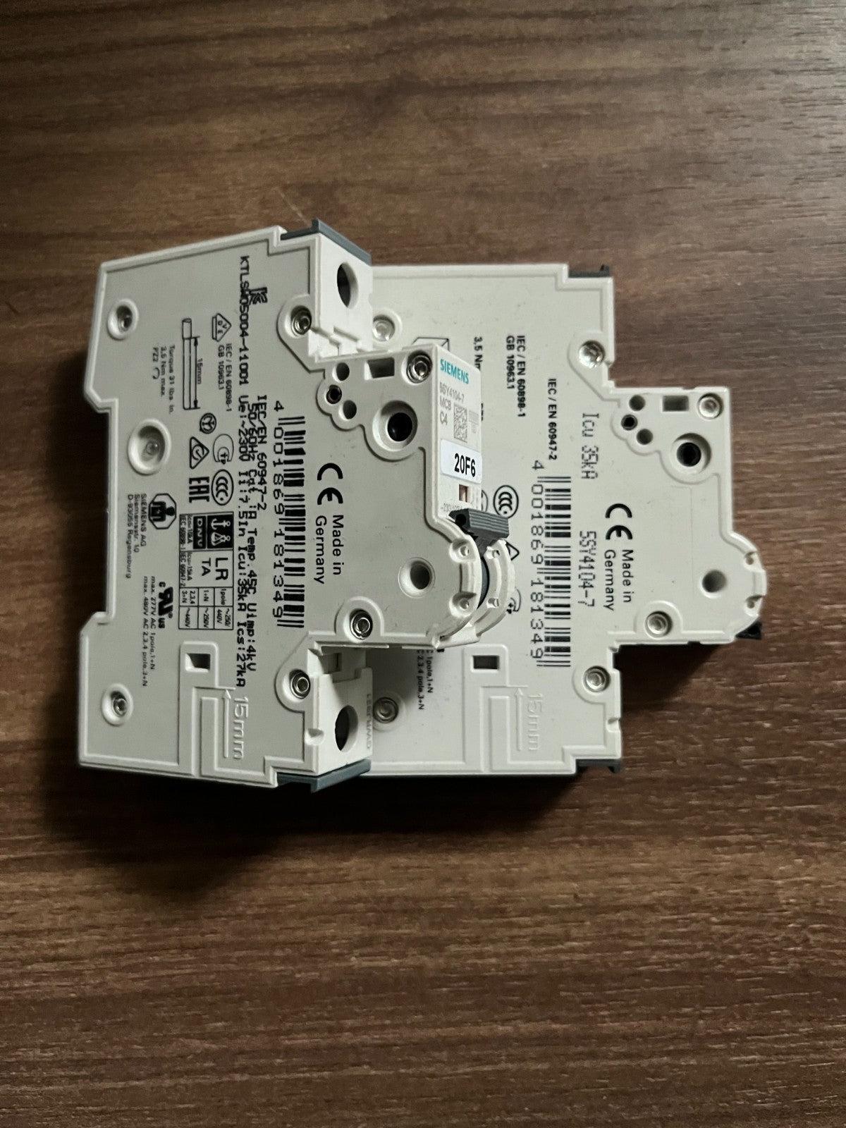 Siemens 5SY4104-7 MCB C4 4A Miniature Circuit Breaker Bundle of 2 Used Germany