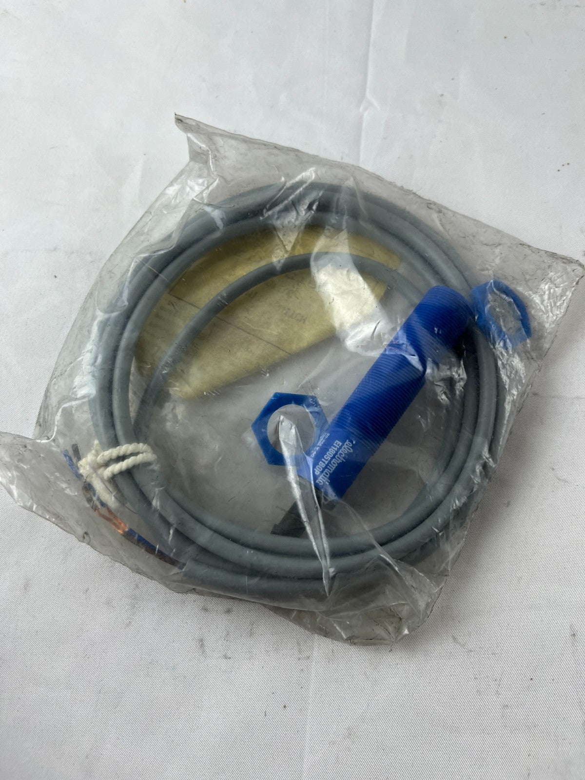 Electromatic E11805TBOP Inductive Proximity Switch 20-250V AC New Spare Unit