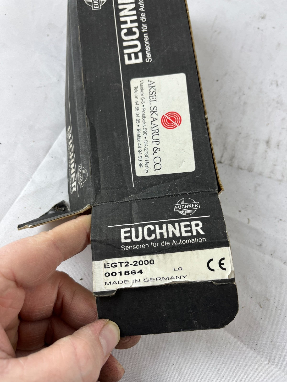 Euchner EGT2-2000 001864 Precision Single Hole Limit Switch 250VAC 2A New