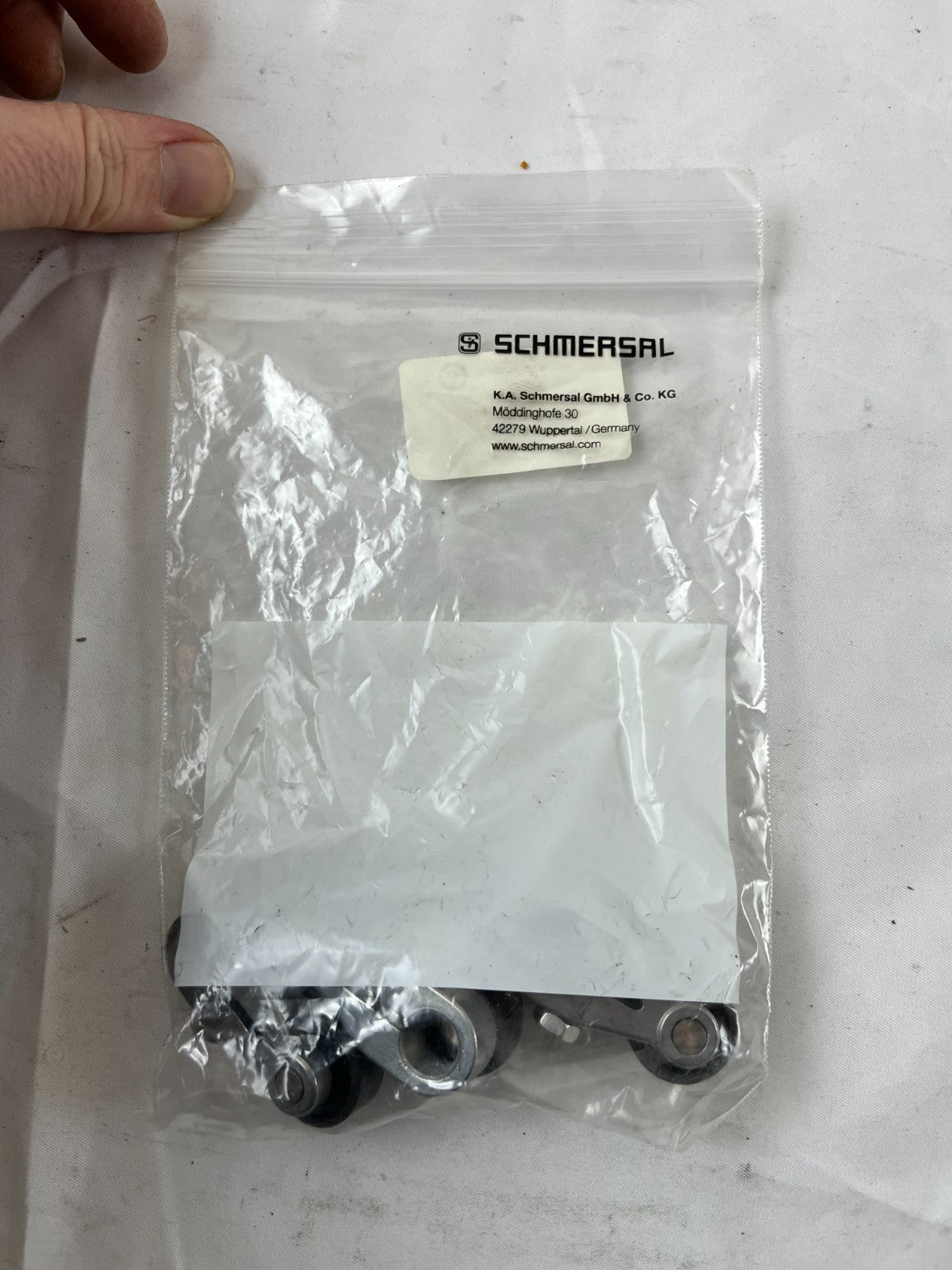 Schmersal Hebel 8H KPL 330/S0/S1/U Lever Actuator Assembly New 4x Units