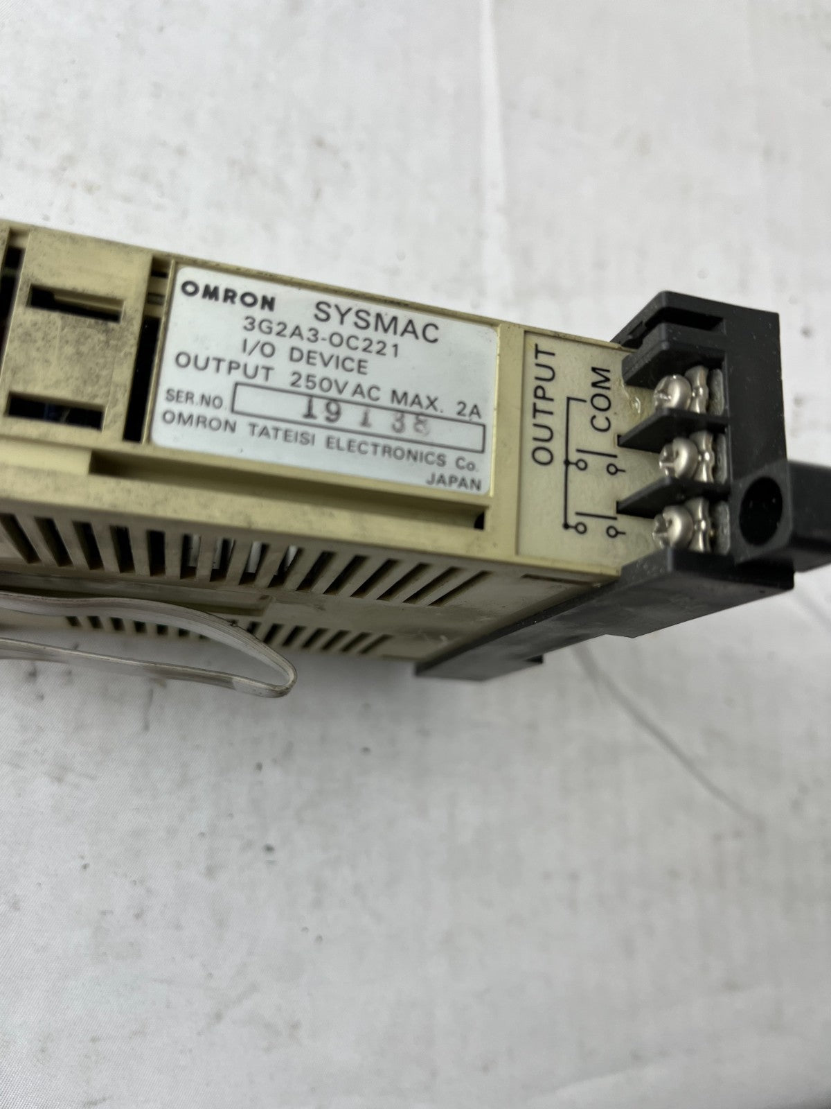 Omron 3G2A3-OC221 SYSMAC S6 I/O Device Output Module 250VAC 2A Used Spare Part