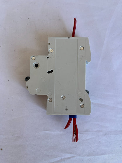 Siemens 5SL6104-7 MCB C4 1-Pole 4A 230/400V Used Spare Unit Relay