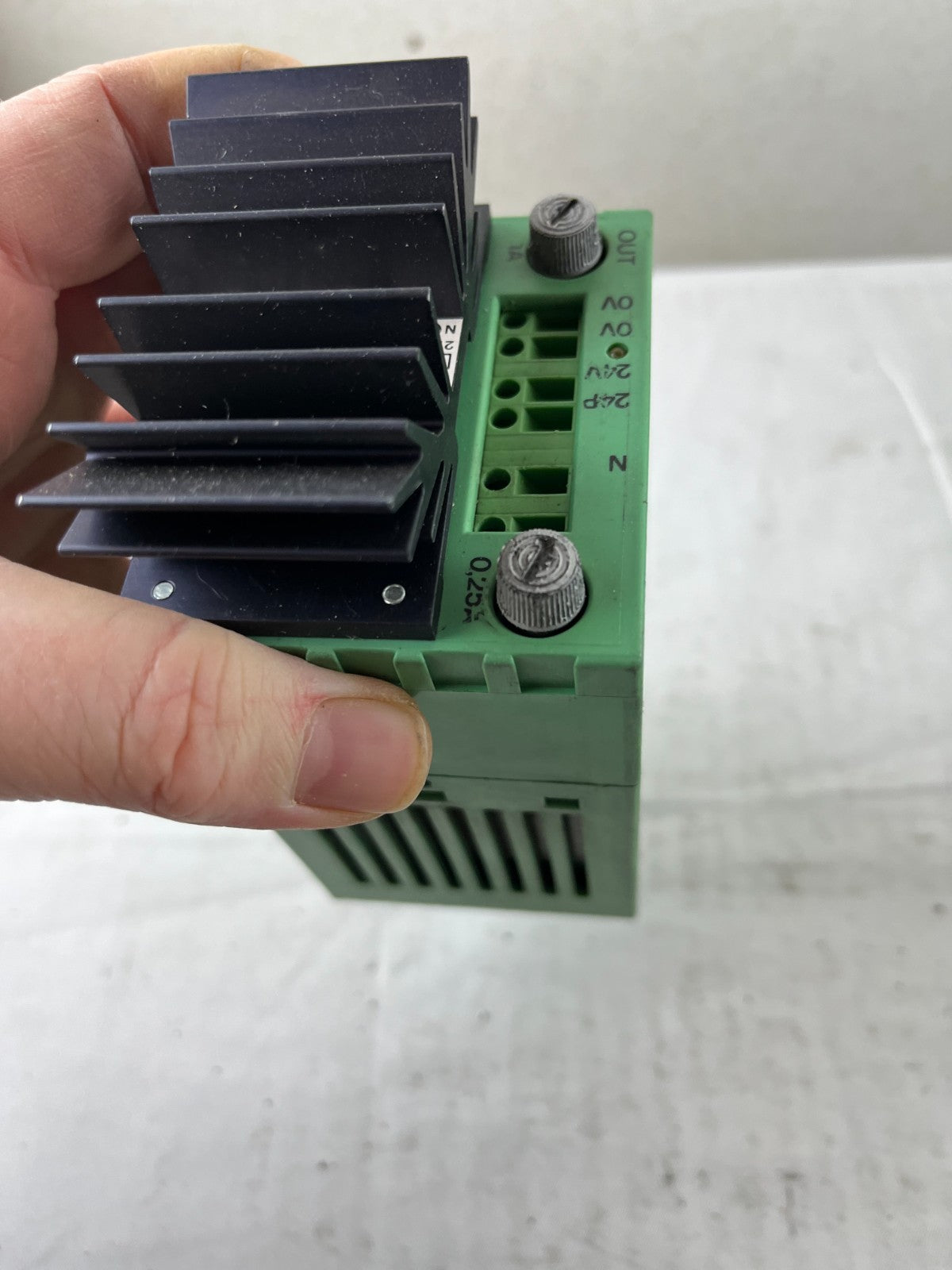 Phoenix Contact CM 62-PS-230AC/24DC/1 DIN Rail Power Supply 24VDC 0.9A Used