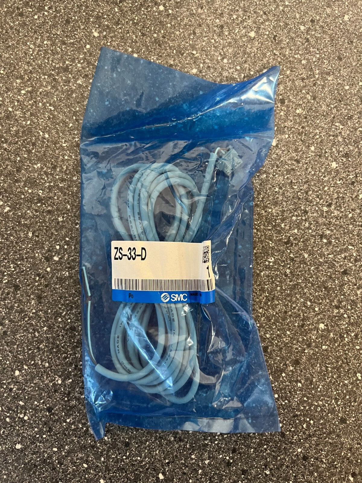 SMC ZS-33-D Signal Cable Assembly 3m, New in Sealed Packaging - Made in Japan