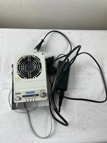 SMC IZF21-P-B Ionizer Fan Unit 24VDC 0.9A Panel Mount NEW Unused Working