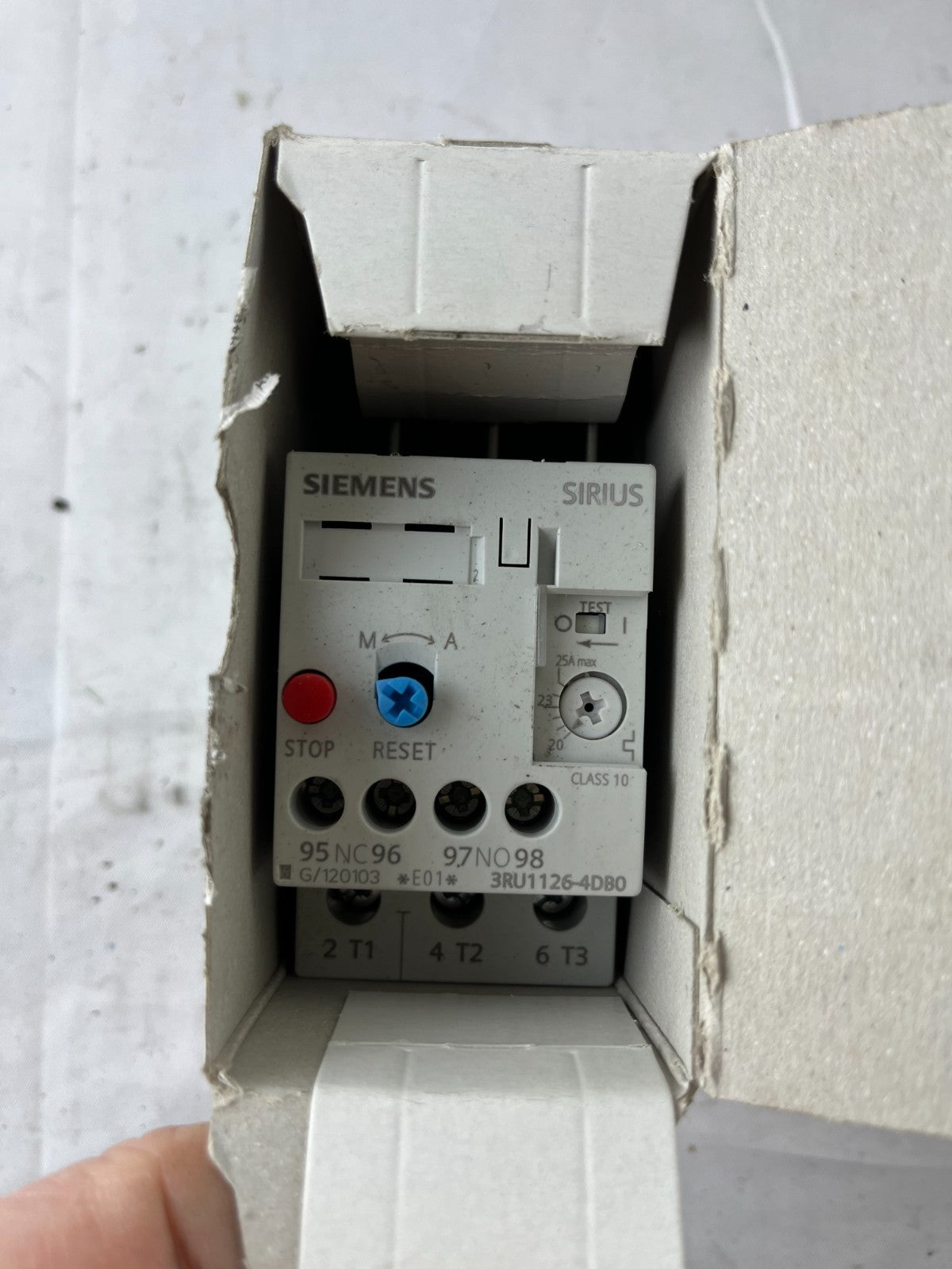Siemens 3RU1126‑4DB0 SIRIUS Thermal Overload Relay 20–25A Class 10 for S0 New