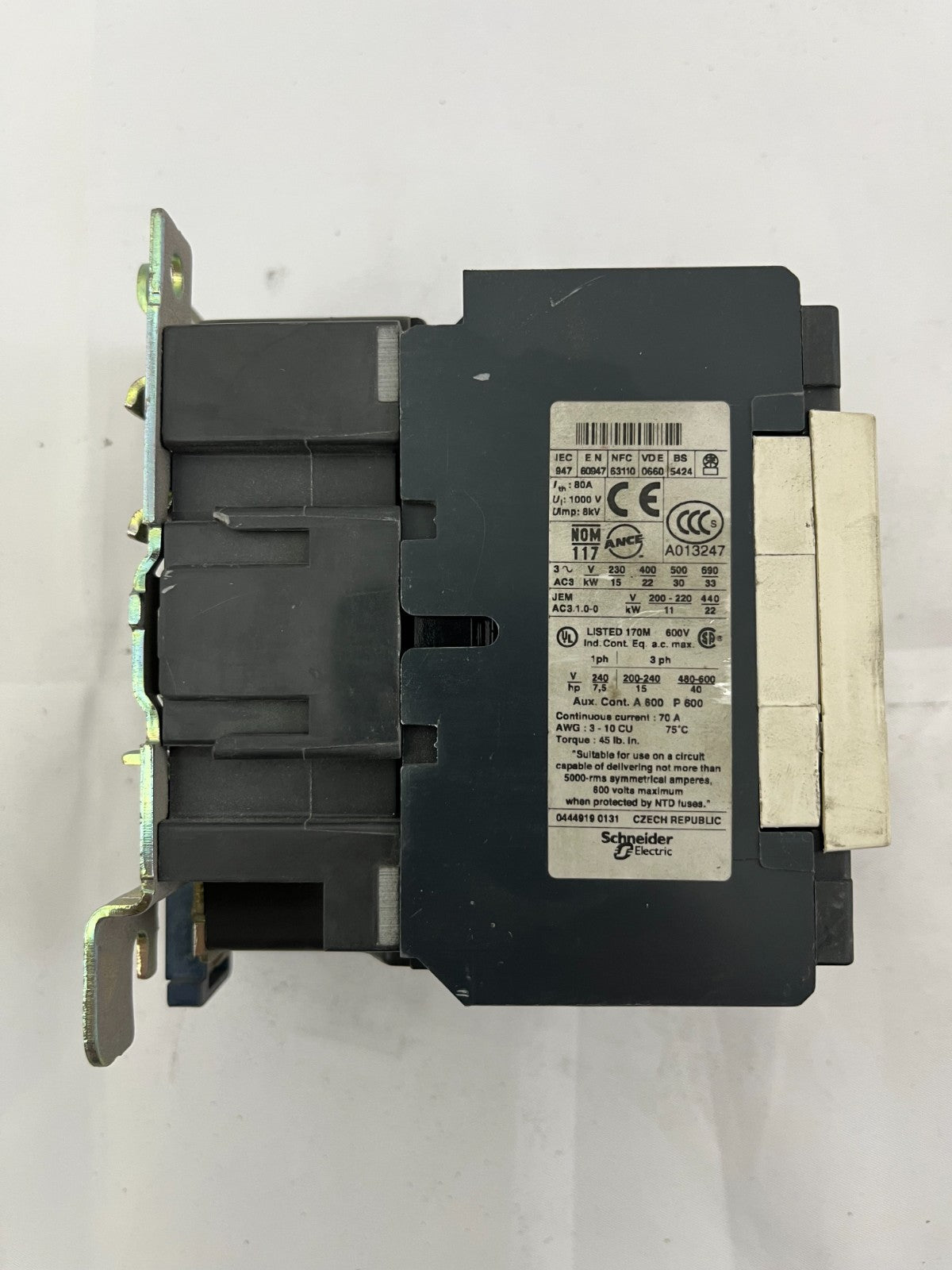 Telemecanique LC1 D50 (LC1 D5011) AC Contactor, 80A 3P, Schneider Electric, Used