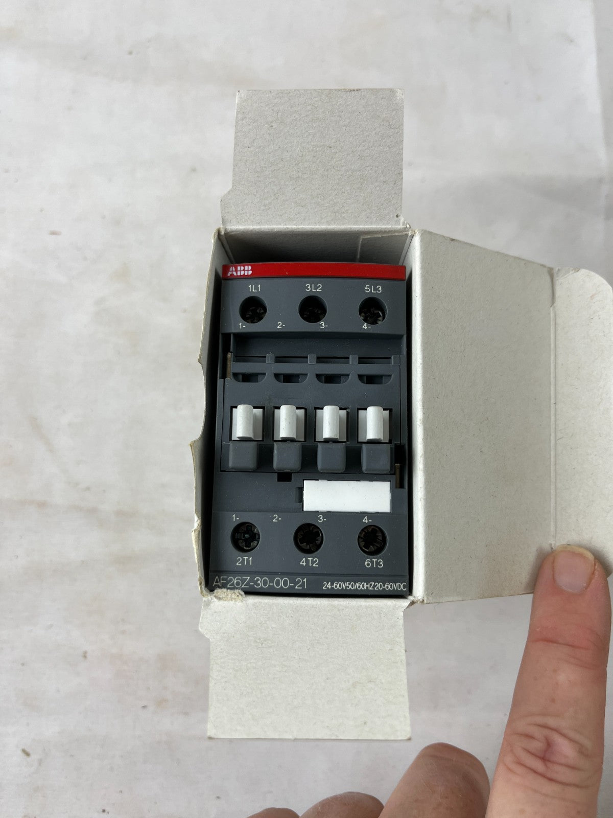 ABB AF26Z-30-00-21 Contactor 26A 11kW 3-Pole 24–60V AC/DC Coil New In Box