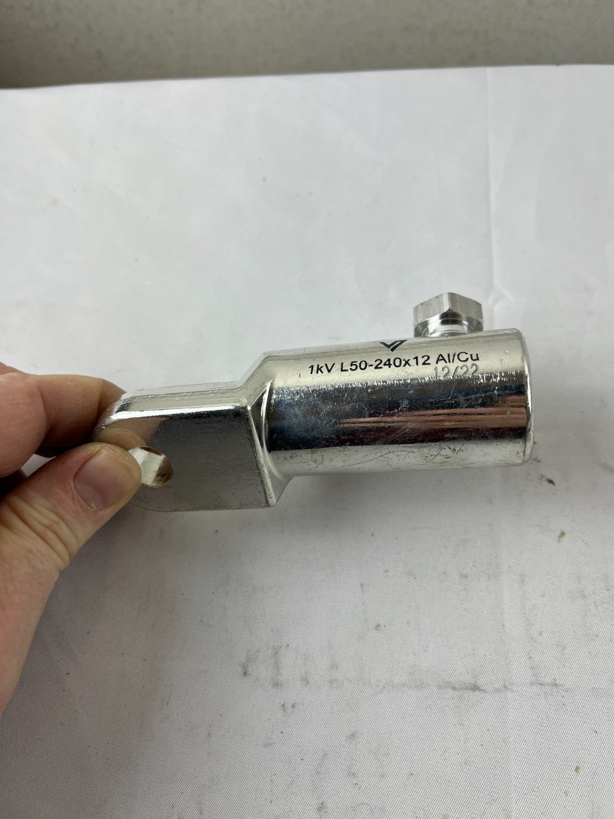 V7 1kV Al/Cu Cable Lug L50 240x12 for 240mm² New Unused Spare Part