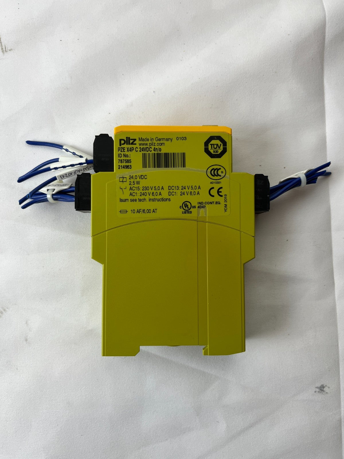 Pilz 787585 PZE X4P Safety Relay Contact Expander 24VDC 4n/o Used Working Spare