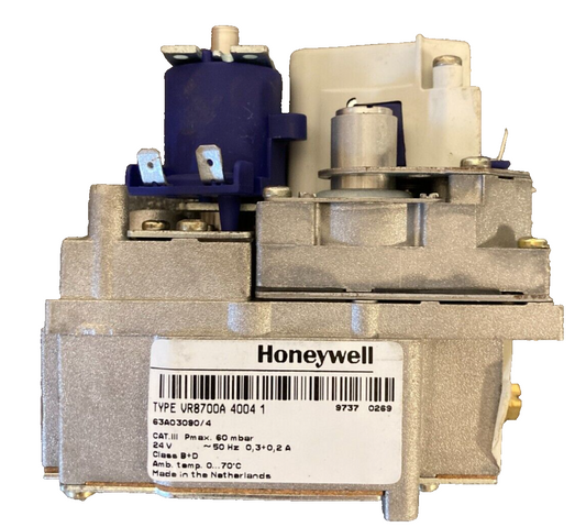 Honeywell Gas Valve VR8700A 4004 1  Boiler Replacement Part Baxi or Worchester