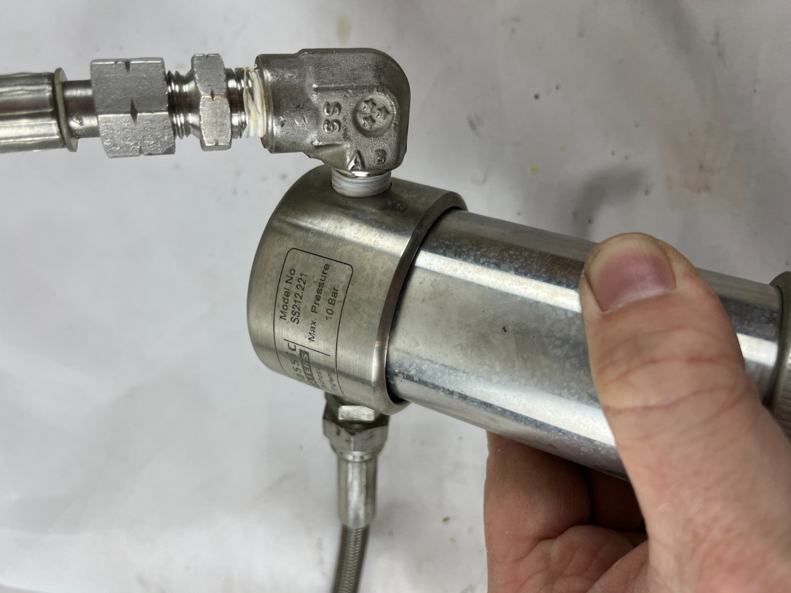 Classic Filters SS212.221 Stainless Steel Filter Housing 1/4" NPT 10 Bar Used