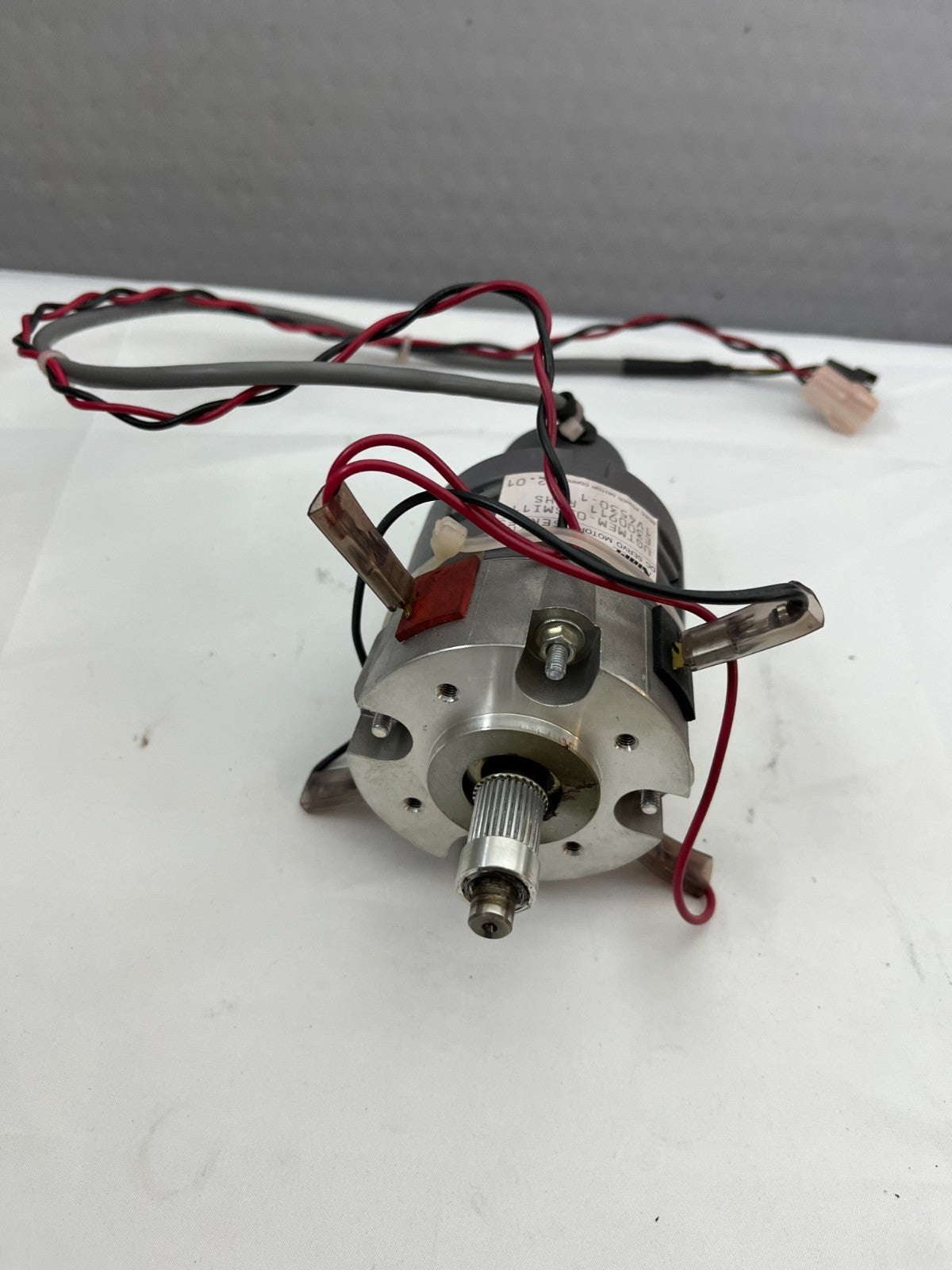 Nidec DC Servo Motor UGTMEM-03SM11 | Mini Series | 24V | Encoder | Industrial