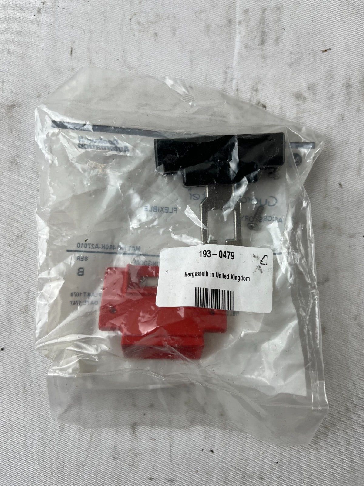Allen-Bradley 440K-A27010 Guardmaster Flexible Actuator Key NEW Safety Switch
