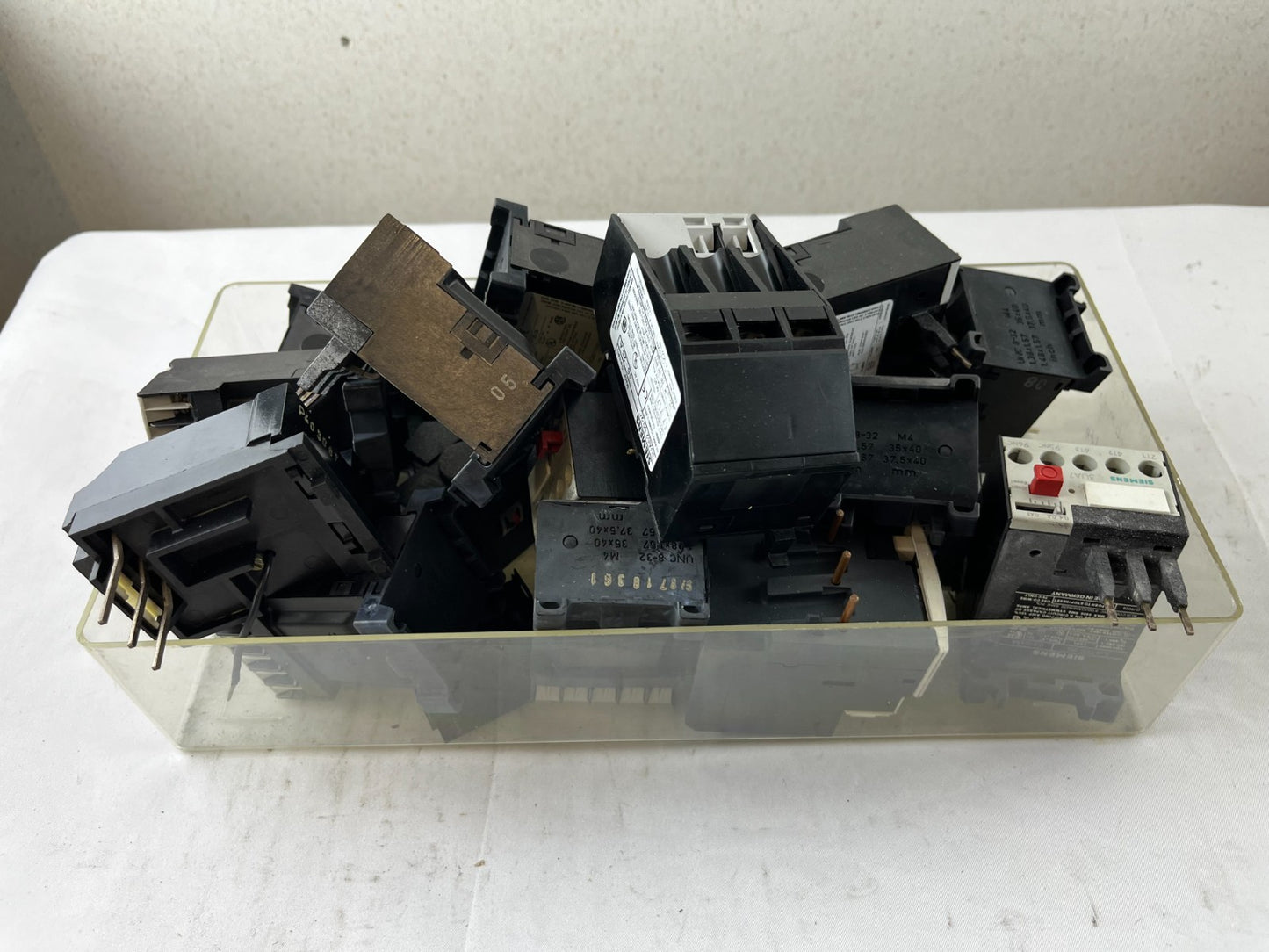 Siemens 3UA Series Thermal Overload Relay Mixed Lot, 16–25 A, Used Bundle Spares
