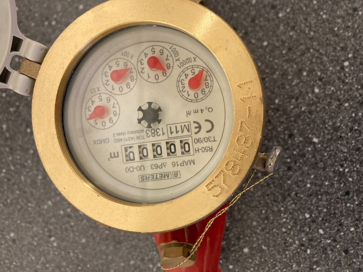 B METERS Water Meter MAR18 AC83, GSD8 130mm Italy Qn 1.5 m³/h in Red