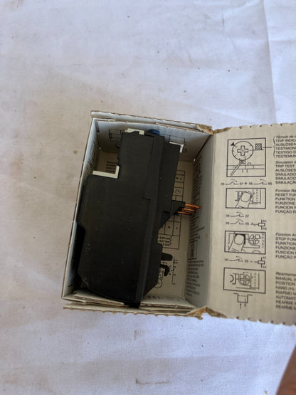 Telemecanique LR2 D1321 Thermal Overload Relay 12-18A New Spare Unit