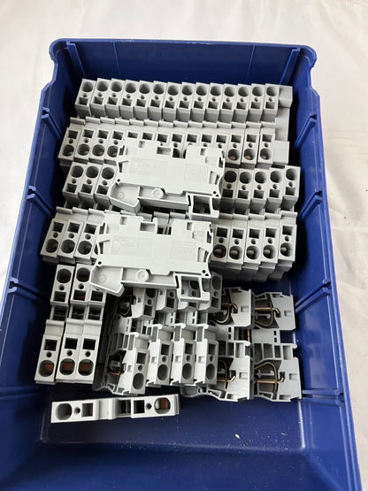 Phoenix Contact Terminal Blocks ST10 DIN Rail Feed Through Lot Used Good Units