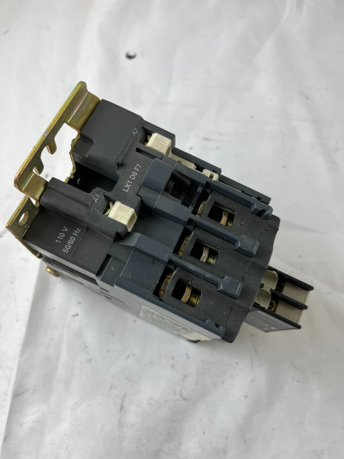 Telemecanique LC1 D65 Contactor 80A 1000V 3P w/ LA1 DN11 Aux Block Used Spare