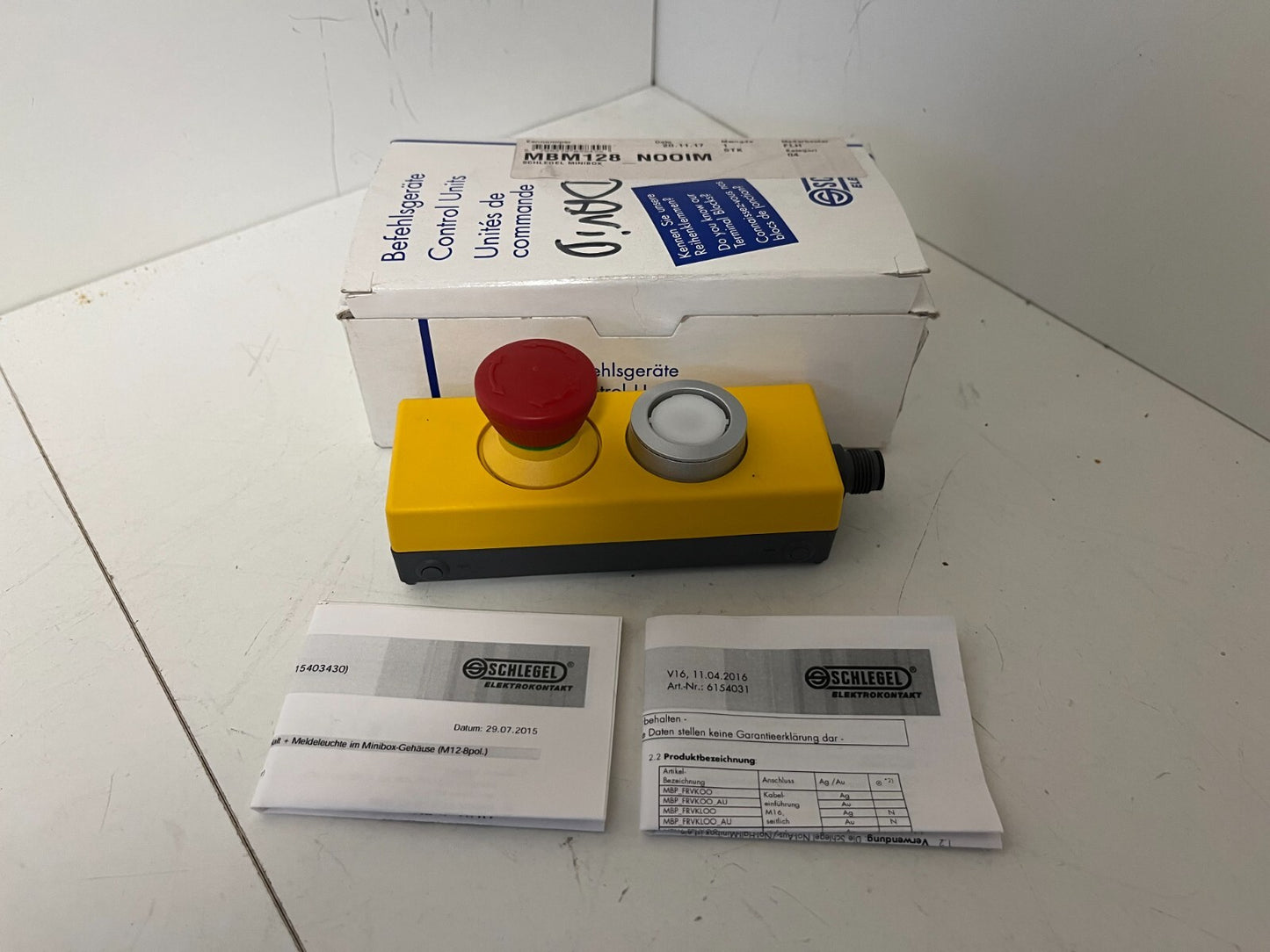 Schlegel MBM1128 MiniBox Emergency Stop Control Unit - New in Box - Never Used