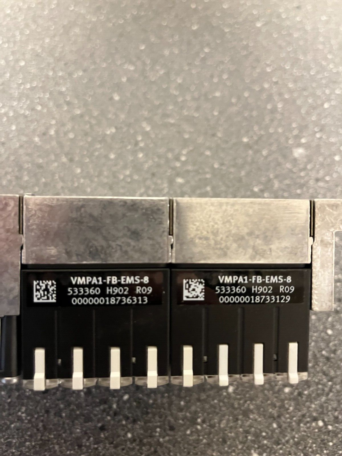 Festo CPX Pneumatic Manifold Assembly with VMPA1-FB-EMS-8 Valves and Accessories
